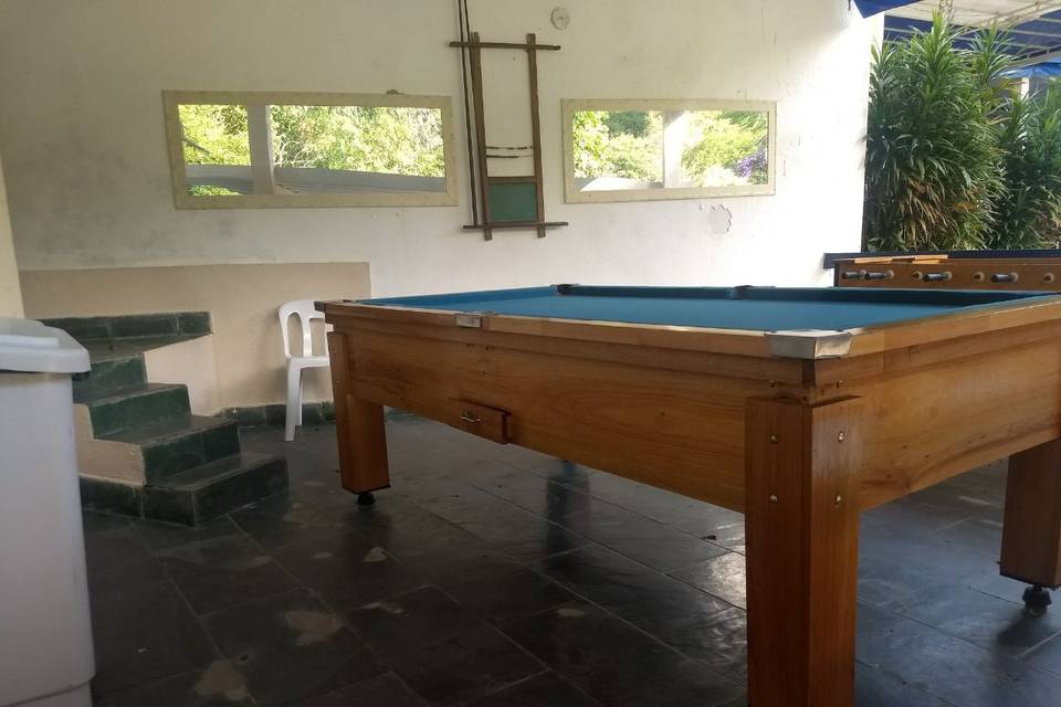 Piscina decorada