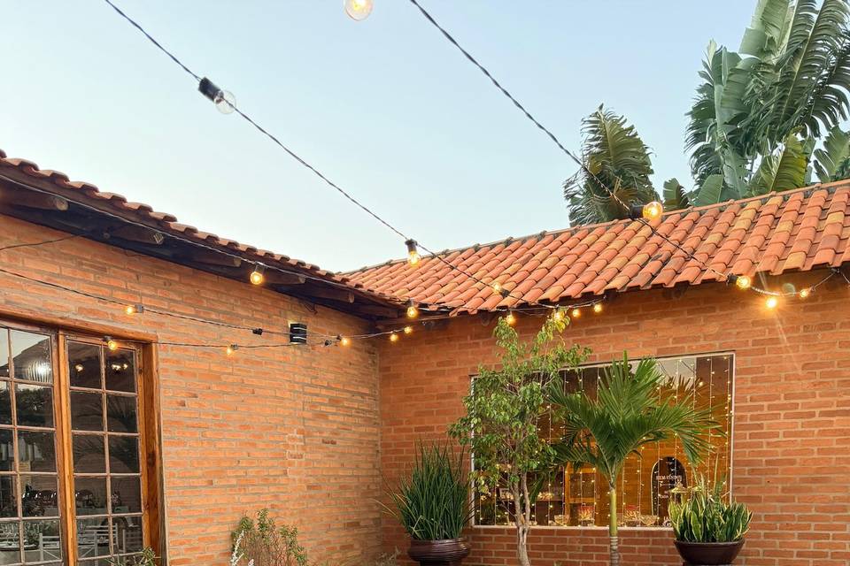 Lindo hall