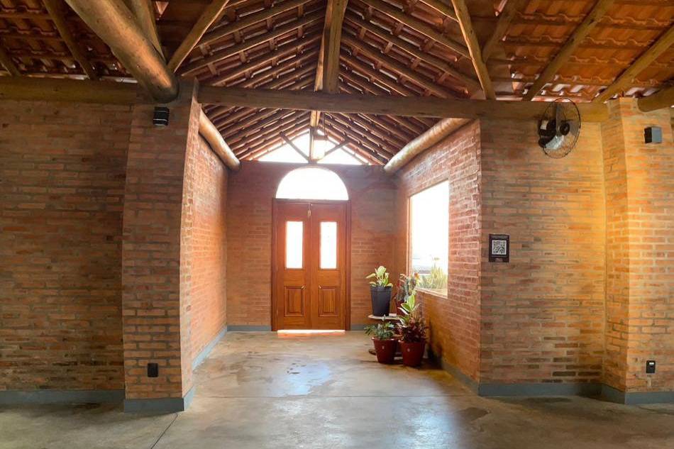 Equipado com ventiladores