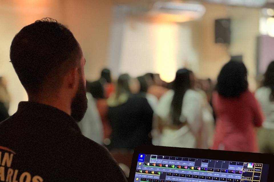 Mesa de iluminação digital