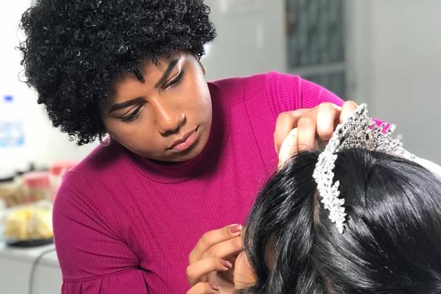 Maquiagem e penteado