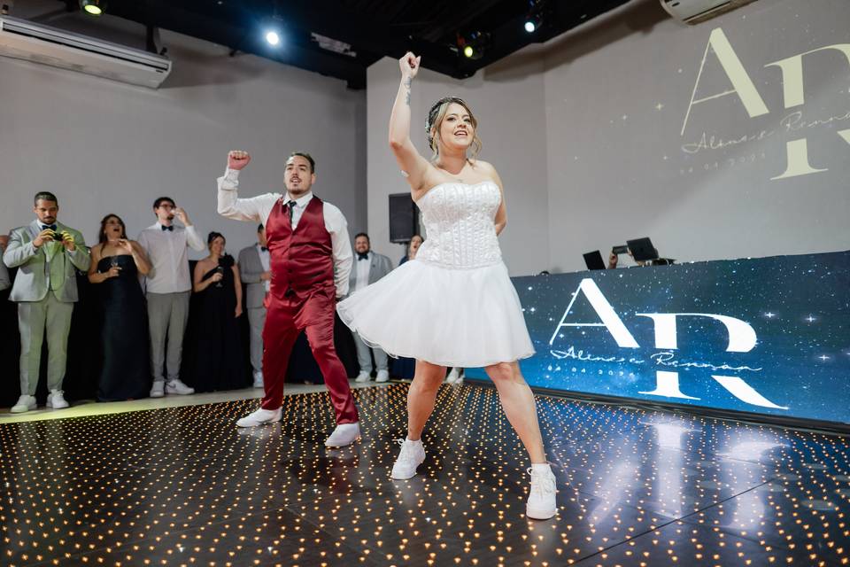 Dança dos Noivos