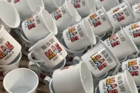 Canecas em alumínio