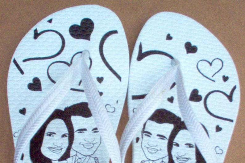 Chinelo com Caricatura