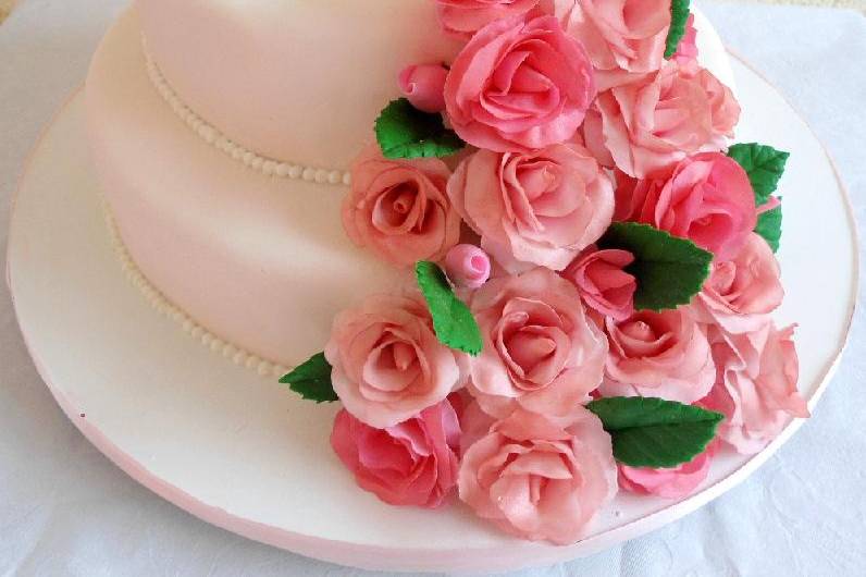 Bolo de casamento - rosas