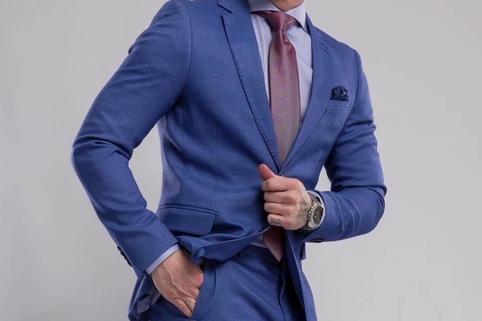 Decinel Suits