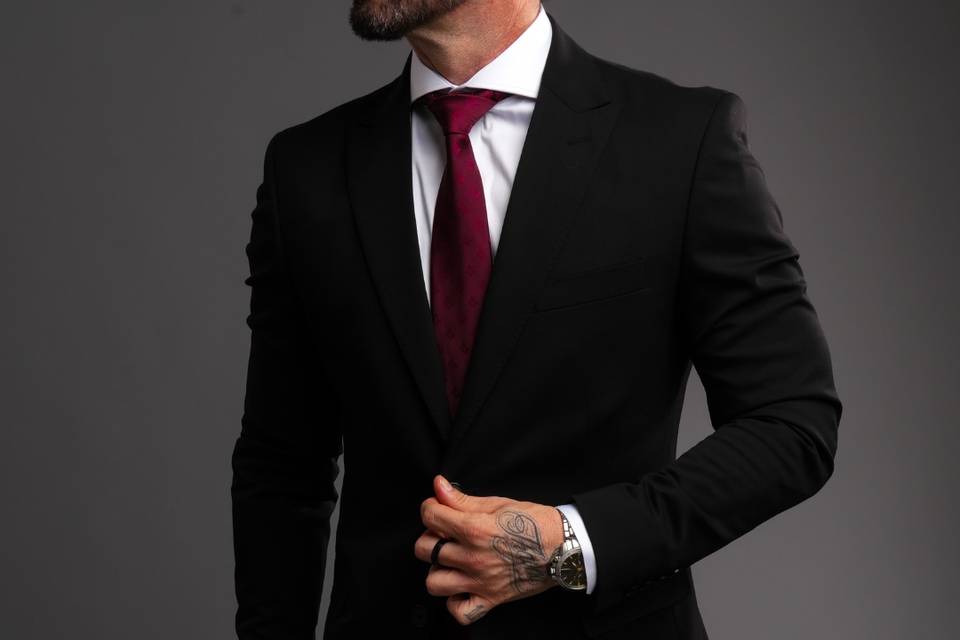 Decinel Suits
