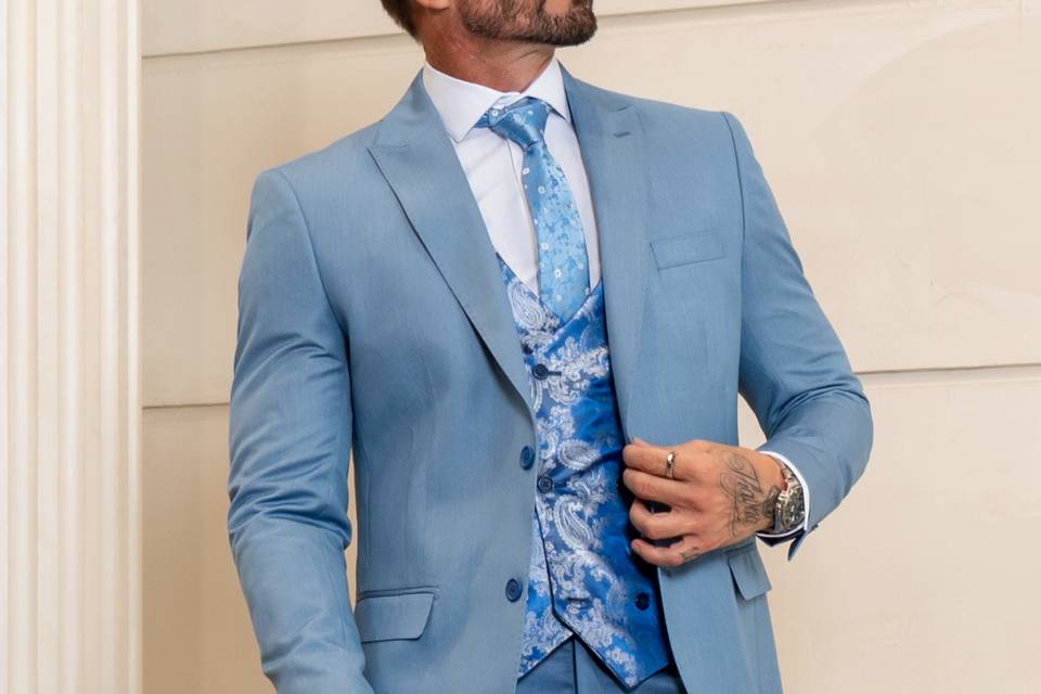 Decinel Suits