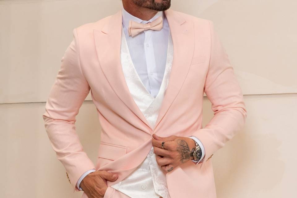 Decinel Suits