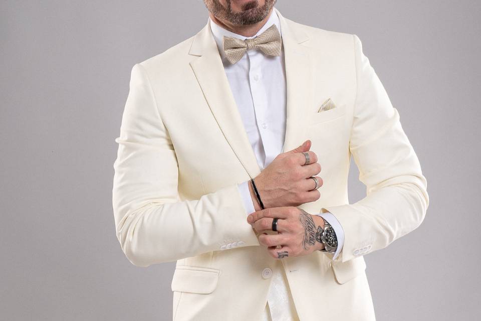Decinel Suits