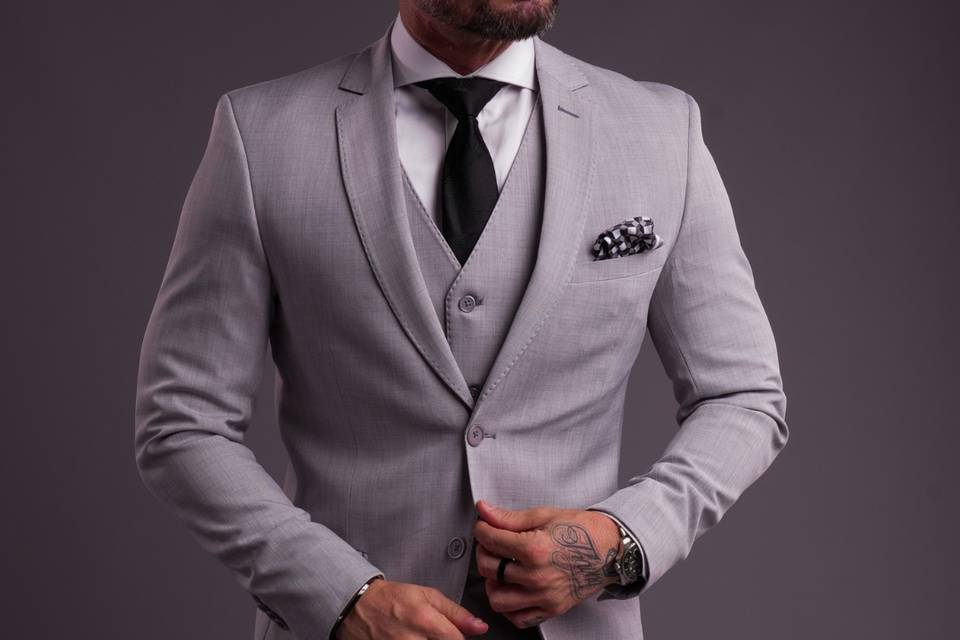 Decinel Suits