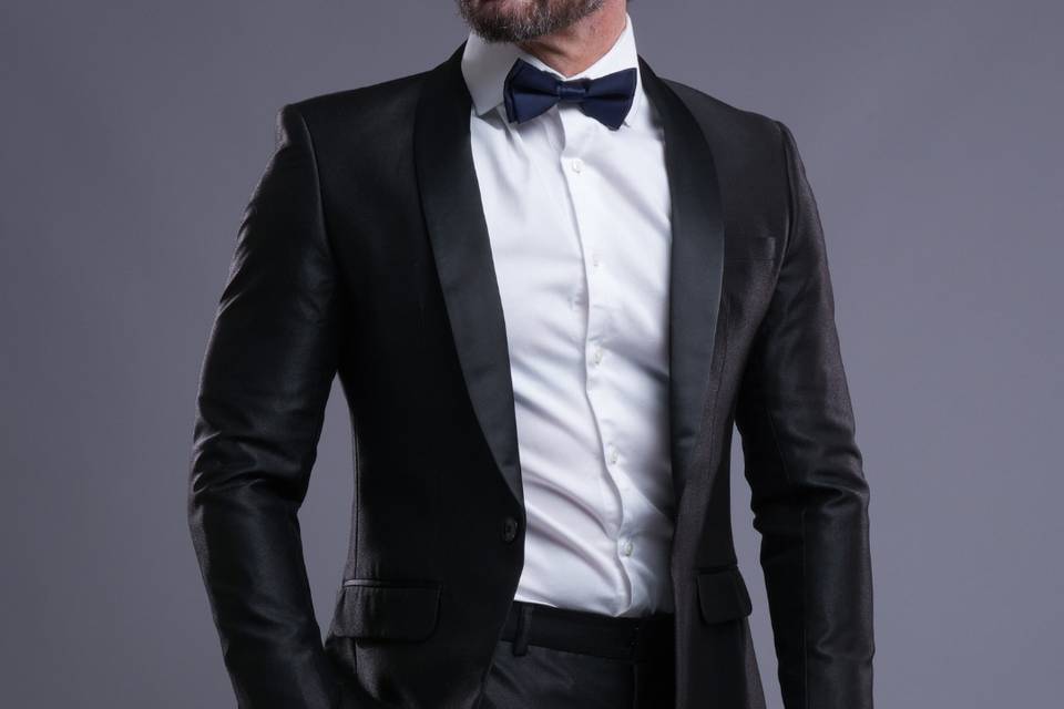 Decinel Suits