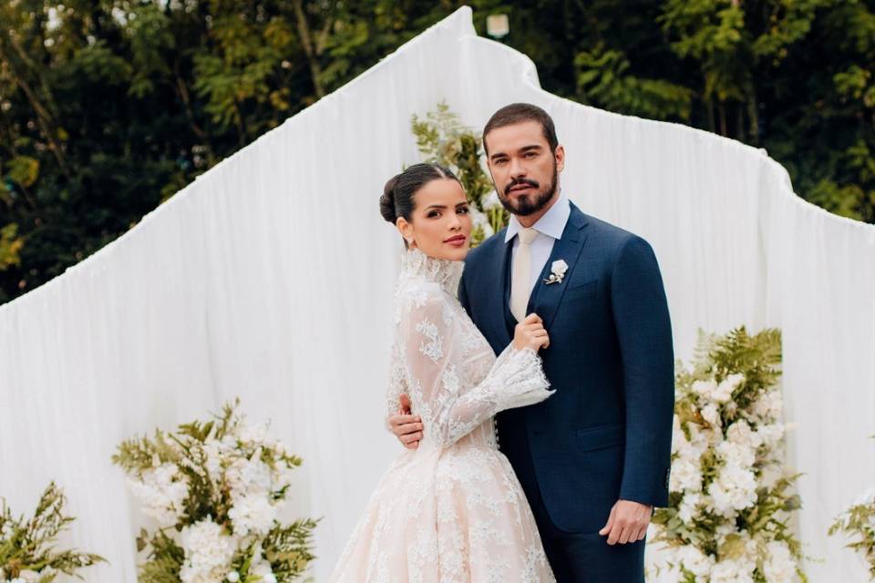 Ator Sidnei Sampaio e Luana Sa