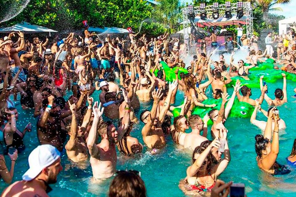Pool Party - Miami