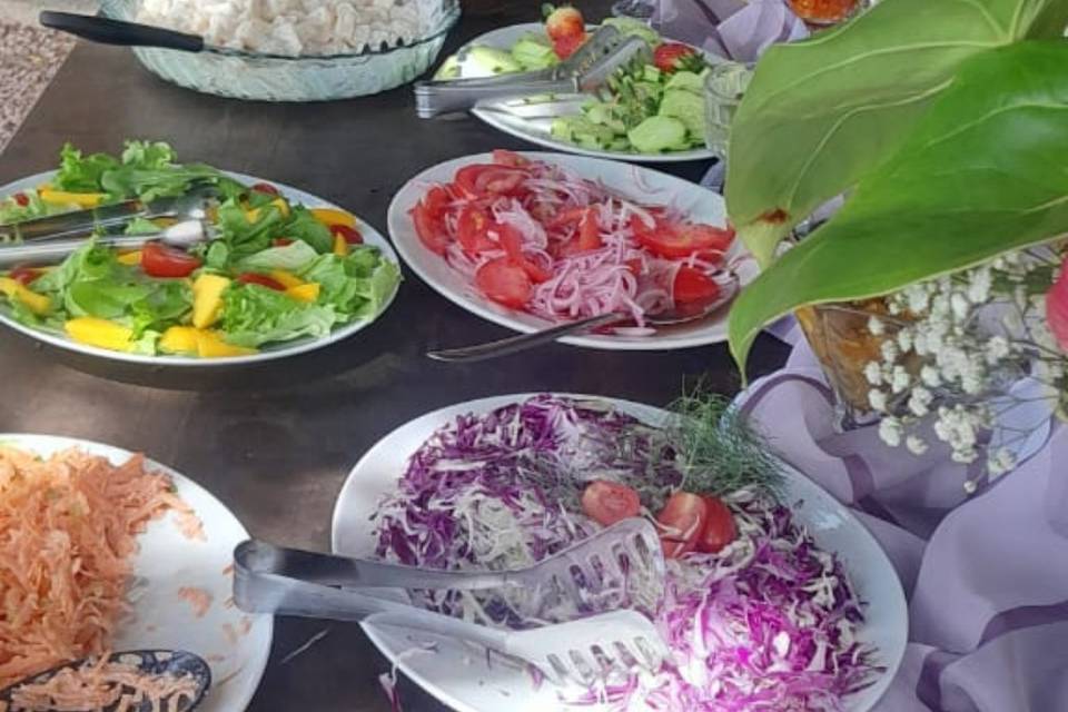 Saladas conforme a escolha do