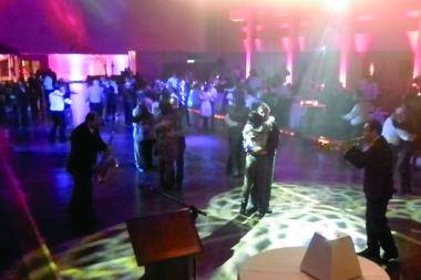 Música na pista - Festa casamento