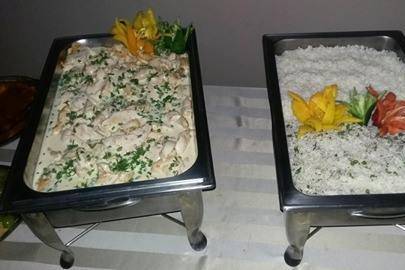 Arroz  branco e com passas