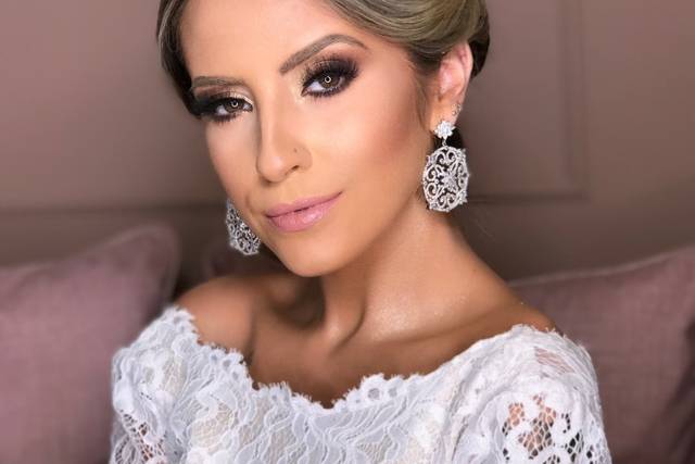 Caroline Iglesias Make Up