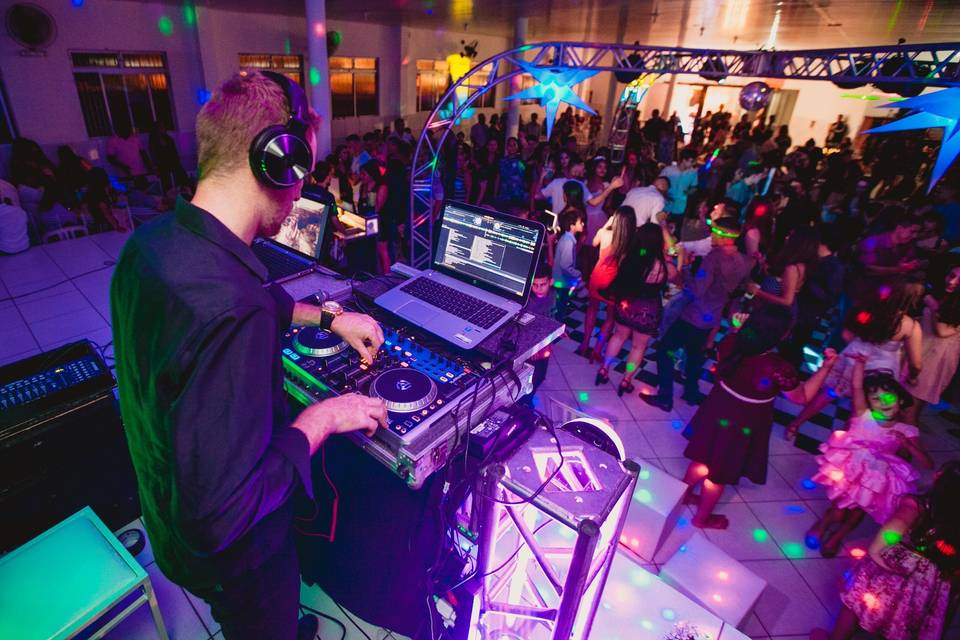 DJ Anderson Feyh