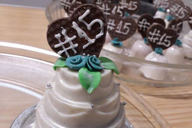 Mini bolo..ótima lembrancinha