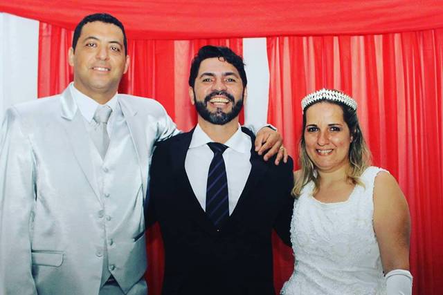 Com os noivos