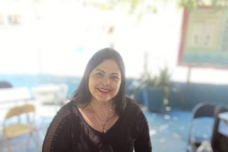 Cantora Laine Asunção