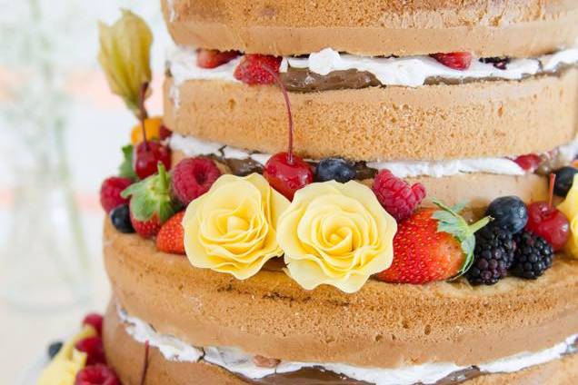 Naked cake