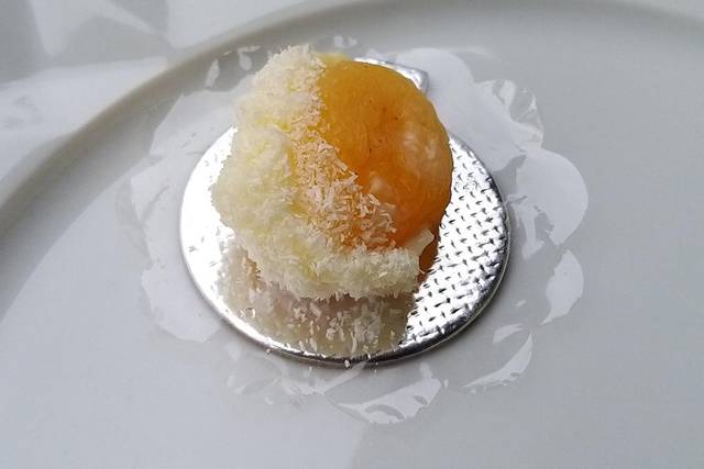 Damasco com laranja e coco.