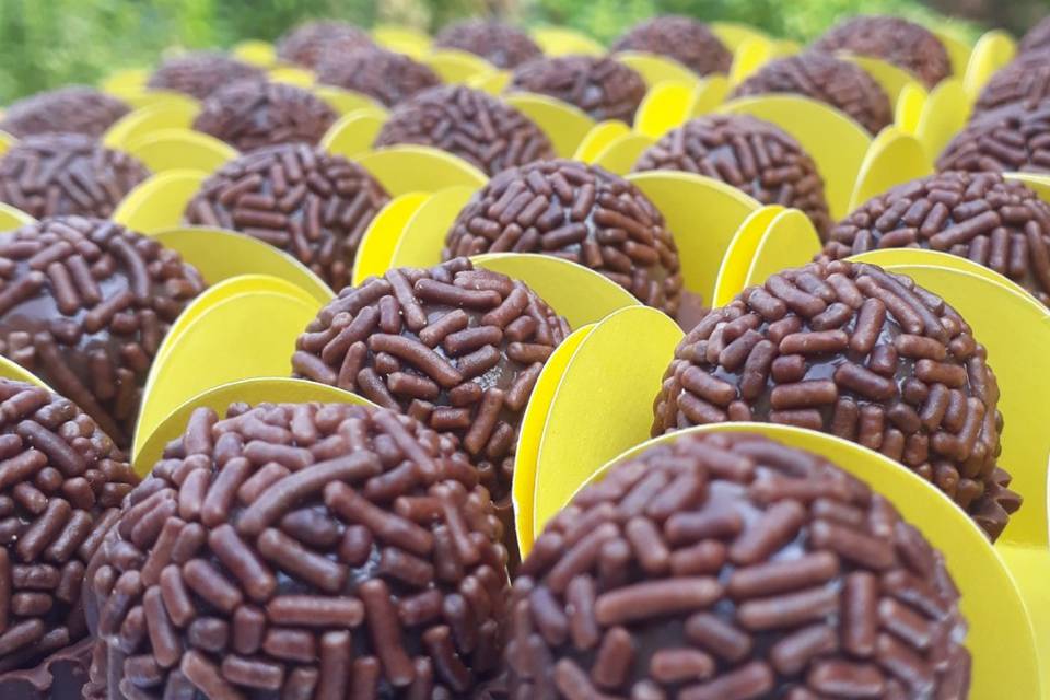 Brigadeiro na casquinha de cho