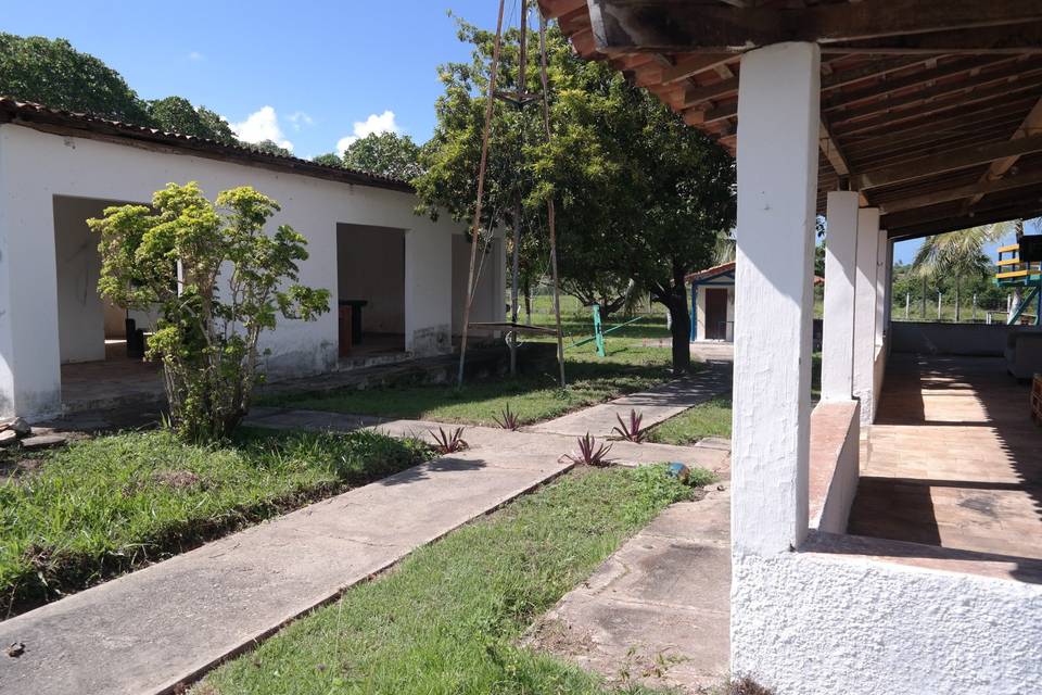 Lateral da casa