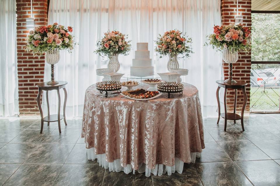 Mesa de doces salão NJS