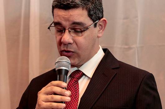 Celebrante de casamentos