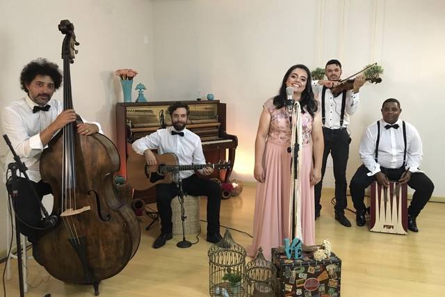 Formação Acústico Romântico