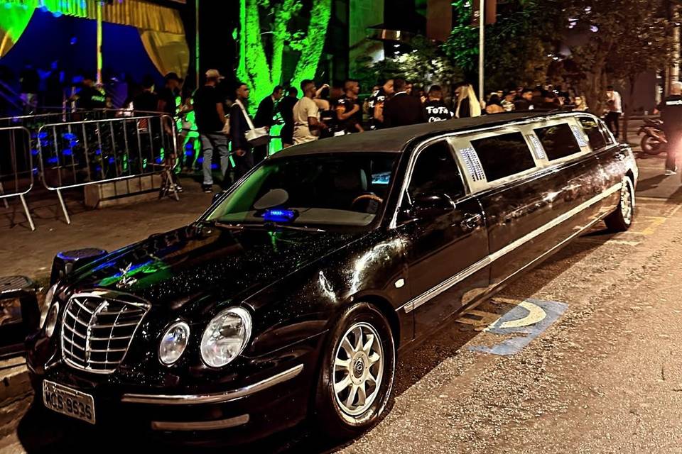 Limousine para casamento