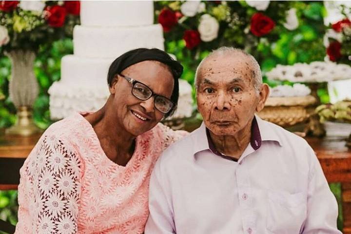 Casal lindo.Efigenia 80 anos.