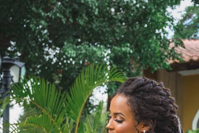 Noiva com penteado afro