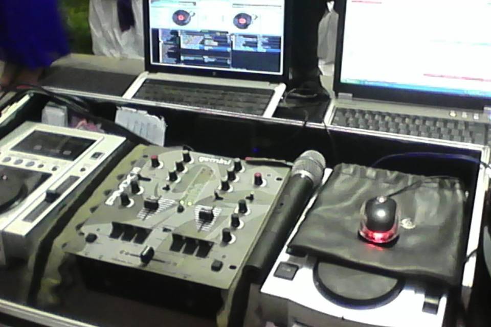 Dj Lauro