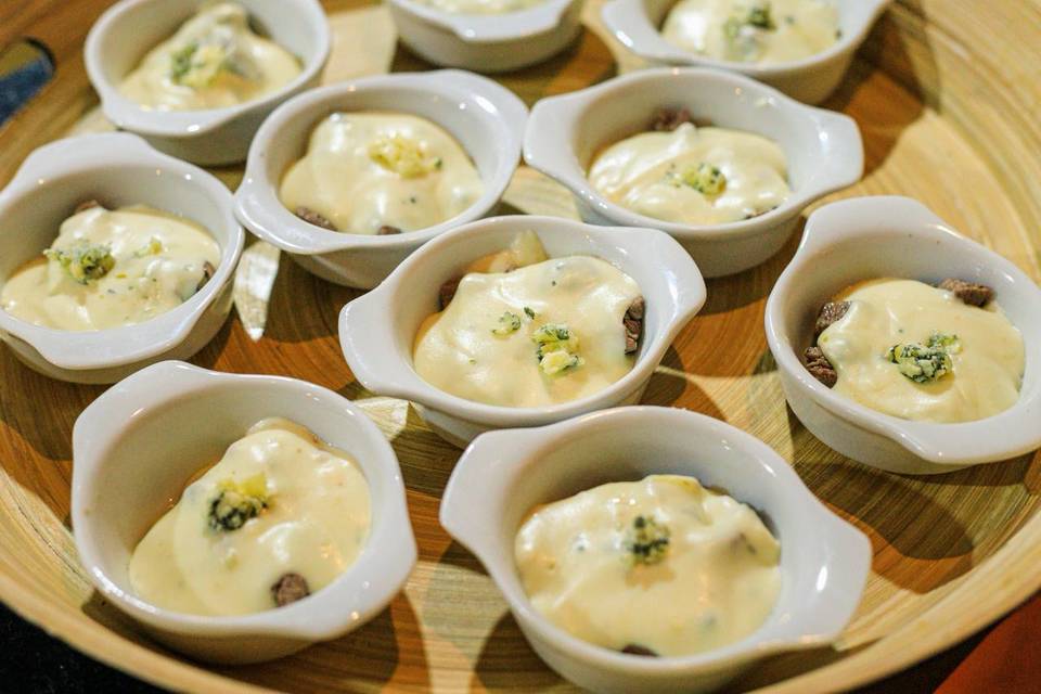 Mignon com creme de gorgonzola