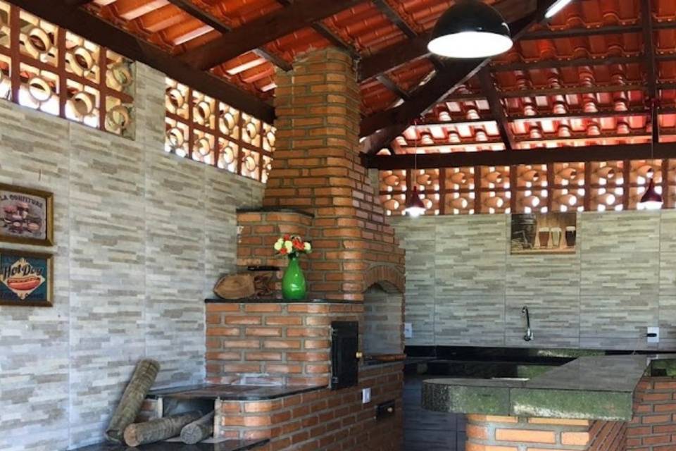 Churrasqueira, fogao a lenha