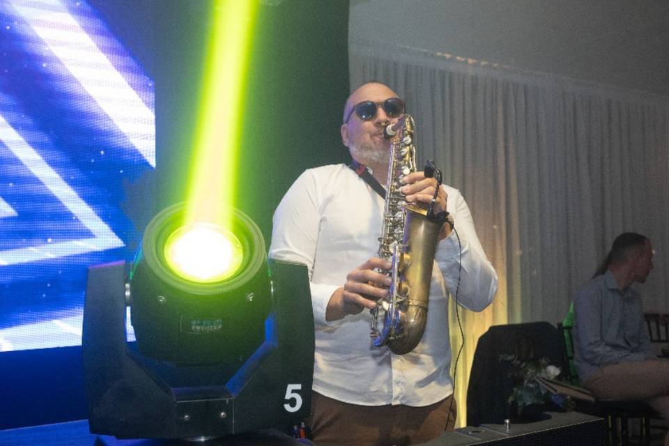 Sax live