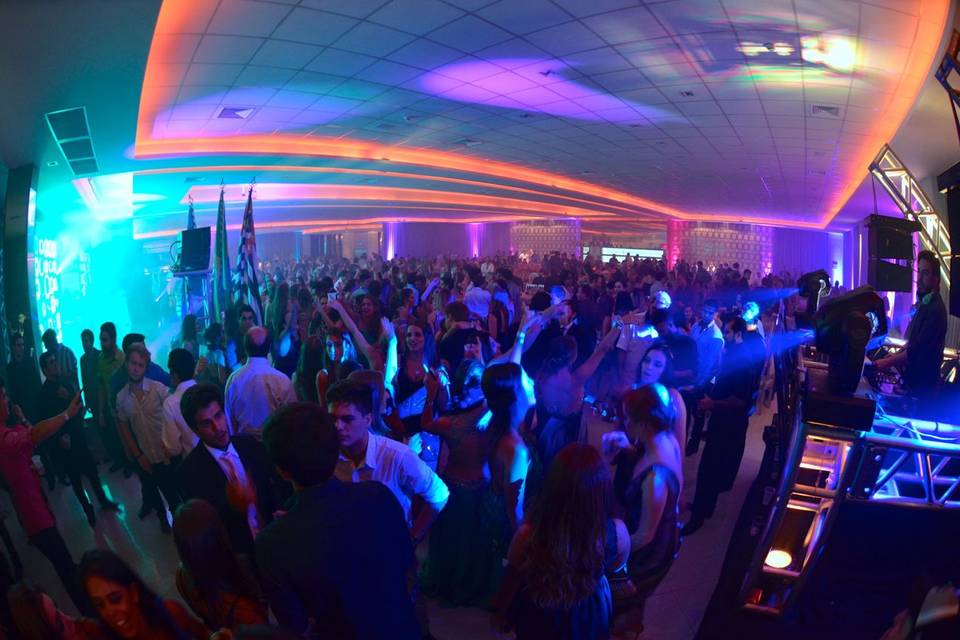 Arena Eventos Ca & P Eventos LTDA 09560369000123 Limeira