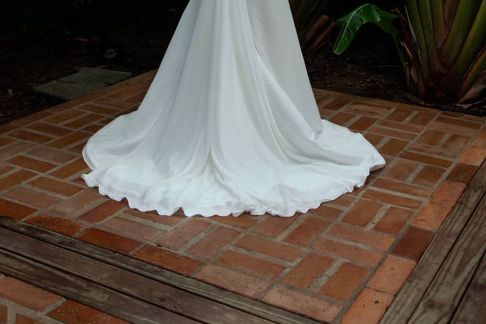WHITE DRESS - COLEÇÃO 01