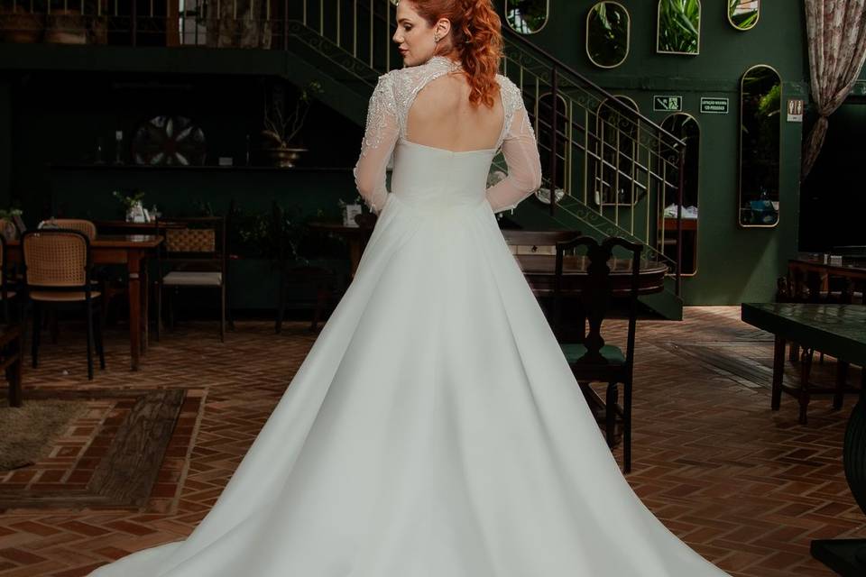 WHITE DRESS - COLEÇÃO 01