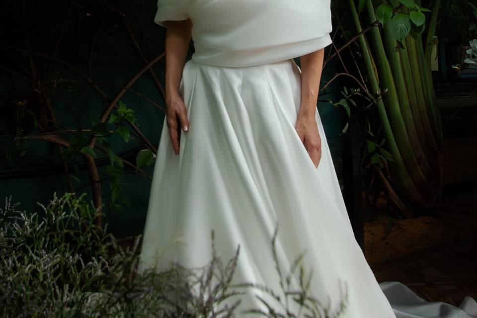 WHITE DRESS - COLEÇÃO 01