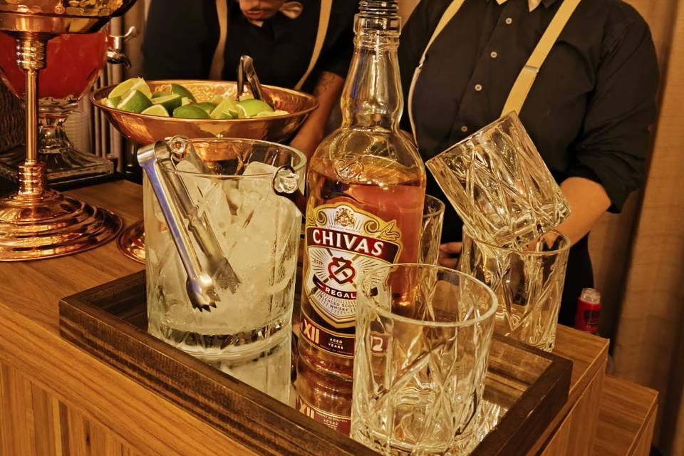 Bandeja de aperitivo (whisky)