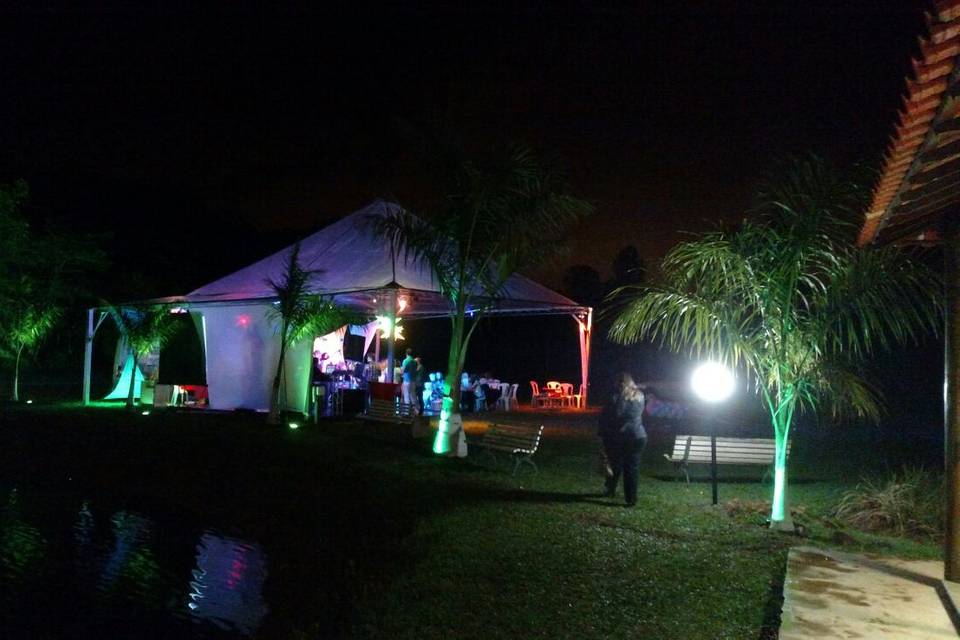 Tenda a noite