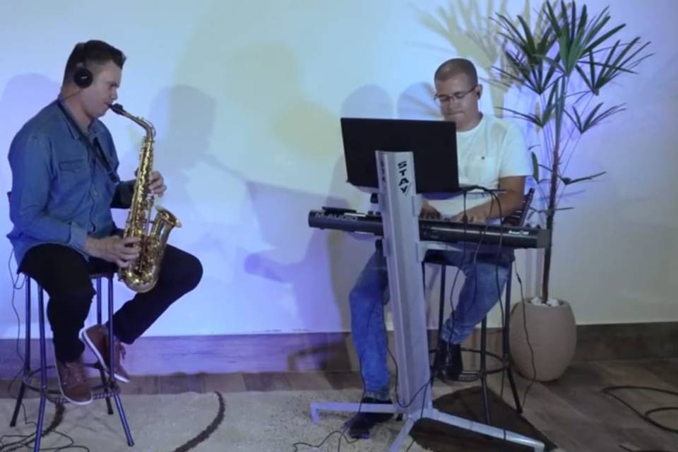 Sax e Teclado