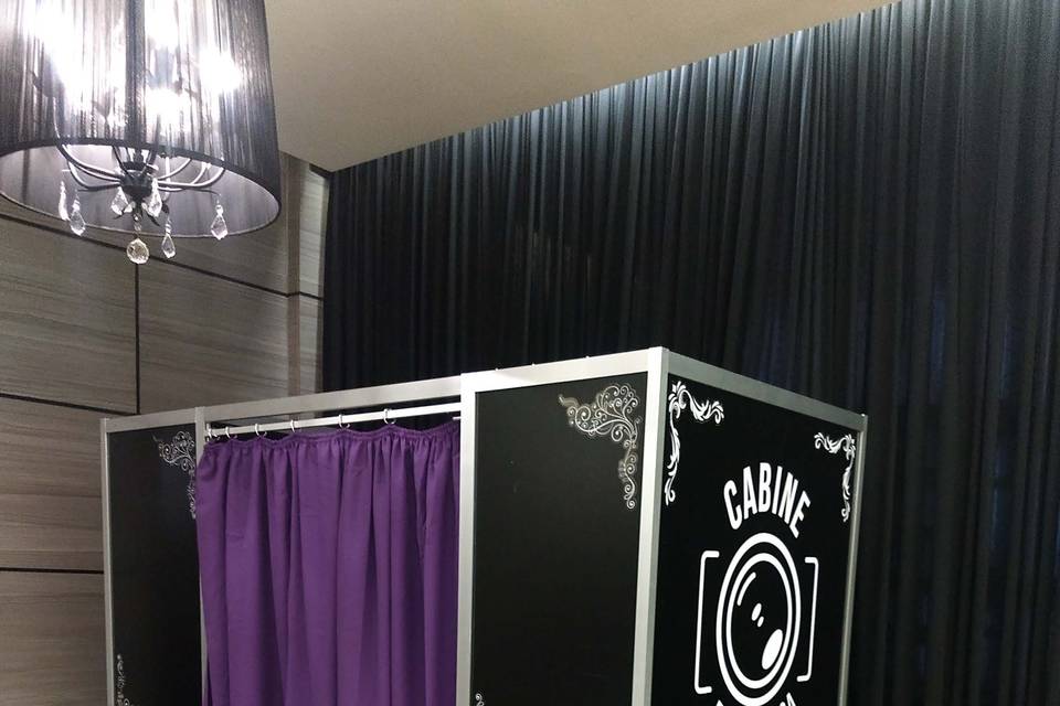 Cabine cortina lilás