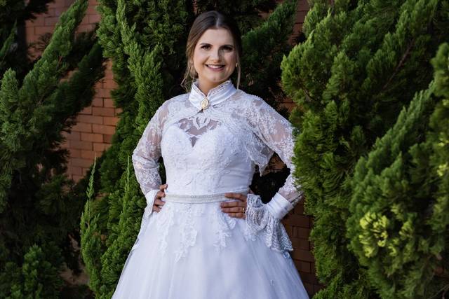 Saiba como combinar o vestido da noiva com o da dama de honra - Moda -  Extra Online