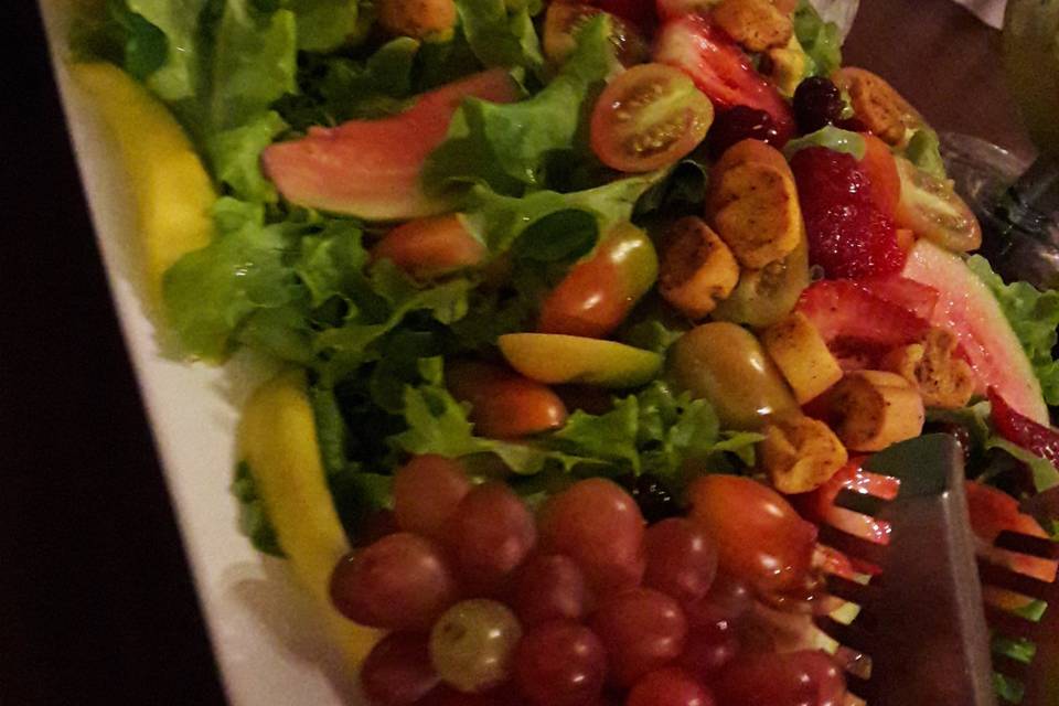 Salada Tropical